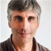 Laureato in scienze politiche ... potrei insegnare diritto, ma sono molto molto preparato in storia